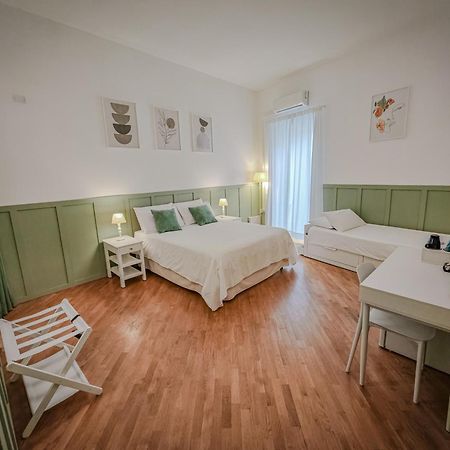 Sant'Eligio Apartments & Rooms Палермо Екстериор снимка