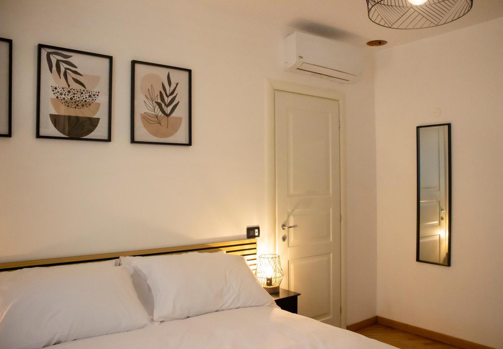 Sant'Eligio Apartments & Rooms Палермо Екстериор снимка