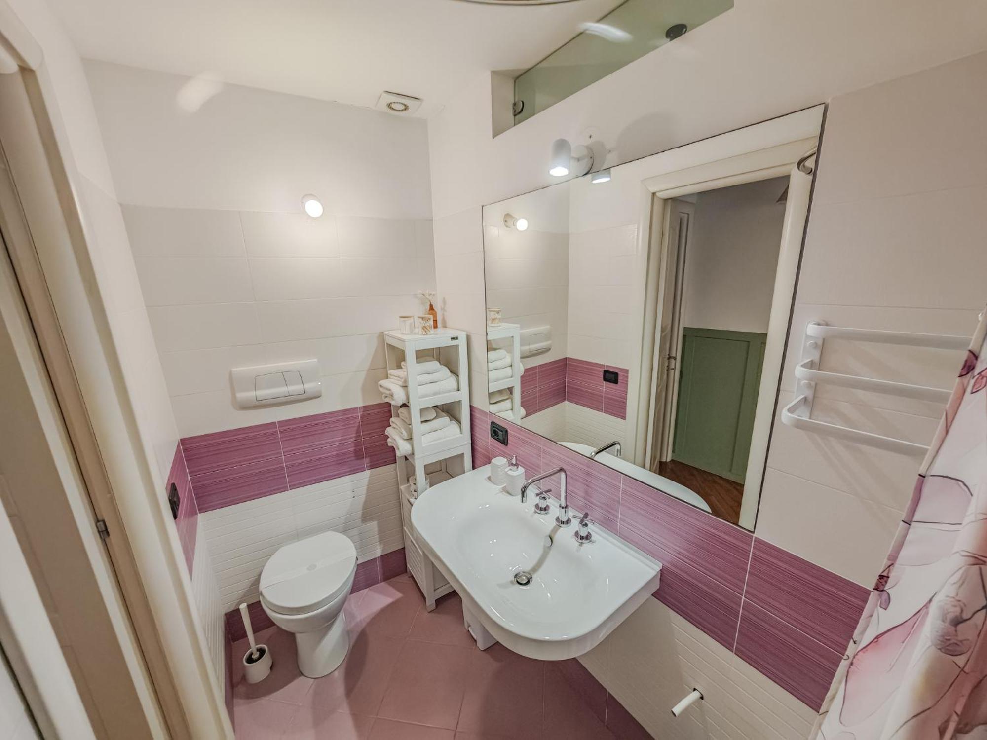 Sant'Eligio Apartments & Rooms Палермо Екстериор снимка
